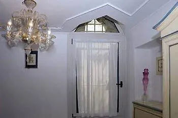 Locanda Cavanella Venice Guest house